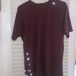 Men's Maroon Lululemon shirt w/ reflective detail